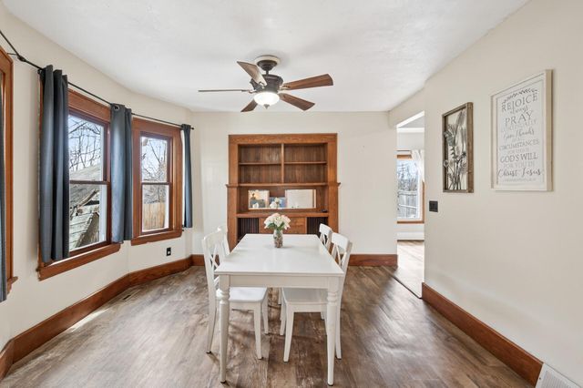 2705 Golden Valley Road, Minneapolis, MN 55411