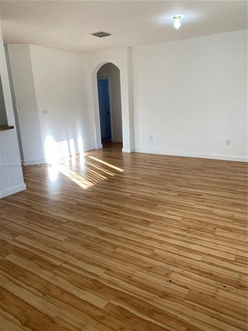 3355 NE 13 Cir Dr. 201-28, Homestead, FL 33033