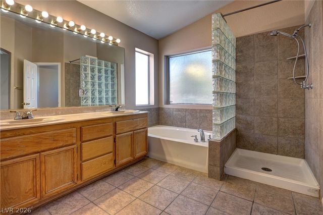 1316 FEATHER GLEN Court 0, Las Vegas, NV 89117