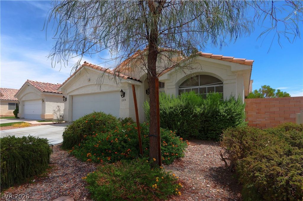 1316 FEATHER GLEN Court 0, Las Vegas, NV 89117