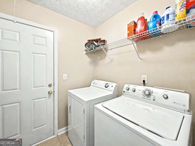 209 Diamond Valley Pass, Canton, GA 30114