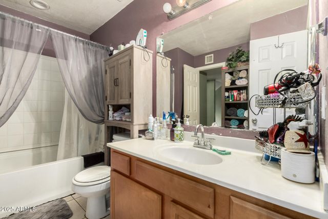 6719 N 44TH Avenue, Glendale, AZ 85301