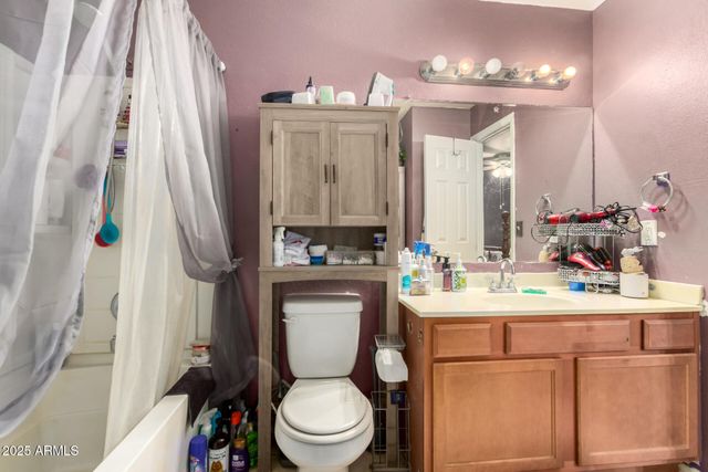 6719 N 44TH Avenue, Glendale, AZ 85301