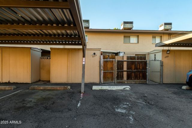 6719 N 44TH Avenue, Glendale, AZ 85301