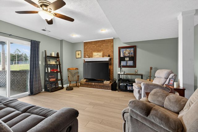 121 Mockingbird Hill Drive, Richmond, KY 40475