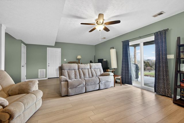 121 Mockingbird Hill Drive, Richmond, KY 40475