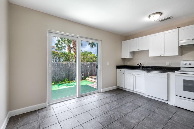 3482 48TH Lane S, Lake Worth, FL 33461