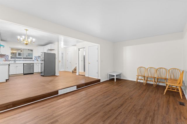 1812 E Thirteen Mile Road, Madison Heights, MI 48071