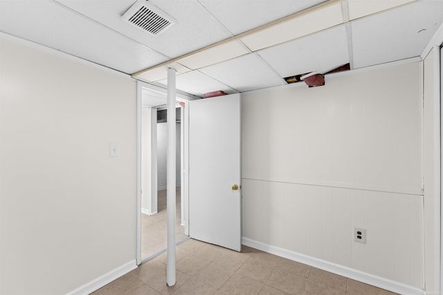 1812 E Thirteen Mile Road, Madison Heights, MI 48071