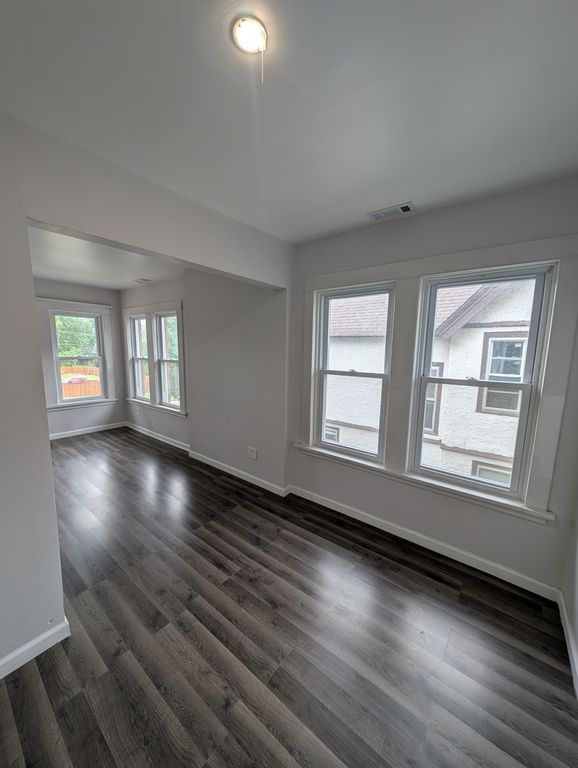 Image 18 of property listing at 231 S Chicago Avenue, Kankakee, IL 60901