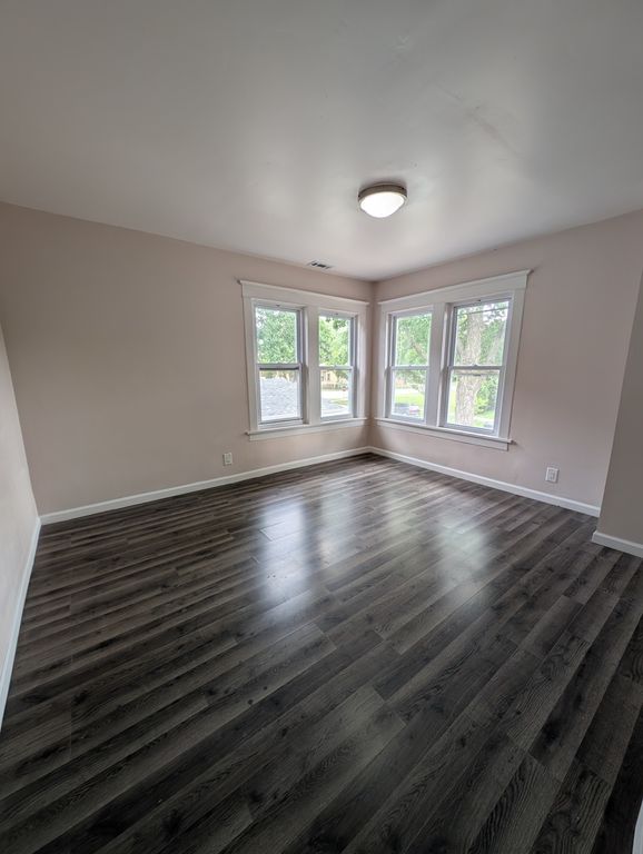 Image 20 of property listing at 231 S Chicago Avenue, Kankakee, IL 60901
