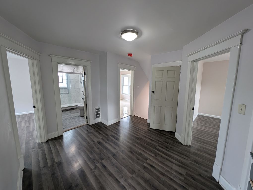 Image 22 of property listing at 231 S Chicago Avenue, Kankakee, IL 60901