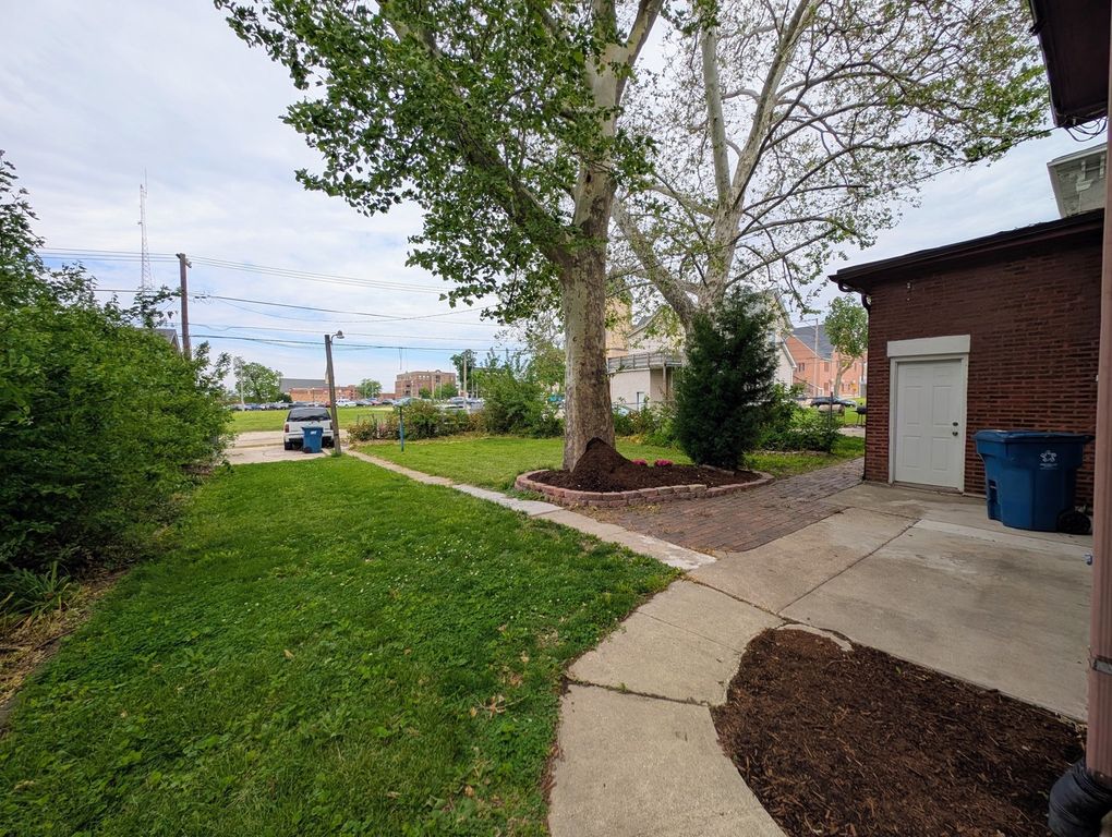 Image 30 of property listing at 231 S Chicago Avenue, Kankakee, IL 60901