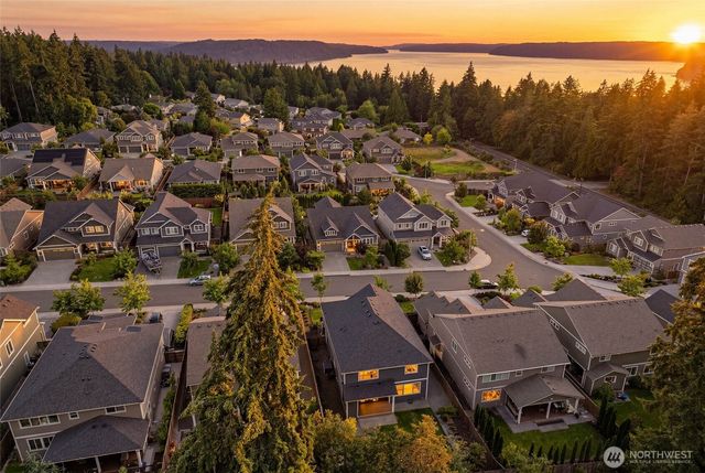 2230 48th Street Ct NW, Gig Harbor, WA 98335