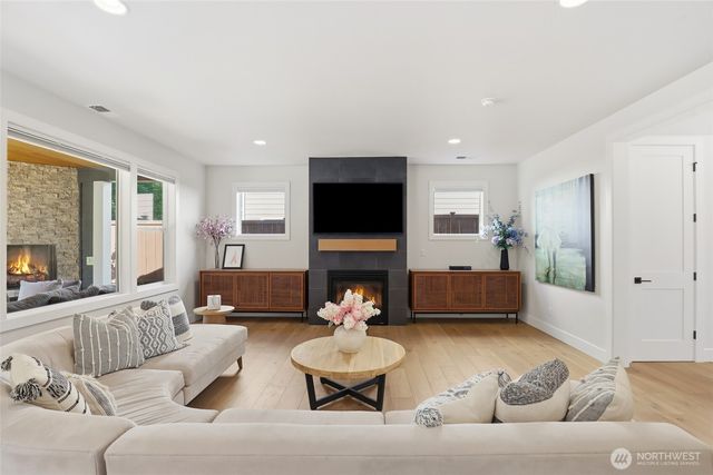 2230 48th Street Ct NW, Gig Harbor, WA 98335