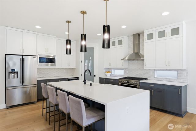 2230 48th Street Ct NW, Gig Harbor, WA 98335