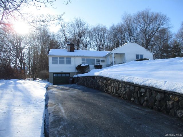 35 Midland Avenue, Central Valley, NY 10917