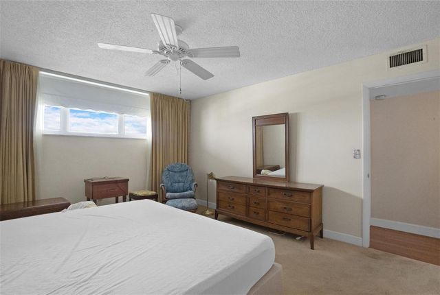 3100 NE 49th Street Ph05, Fort Lauderdale, FL 33308