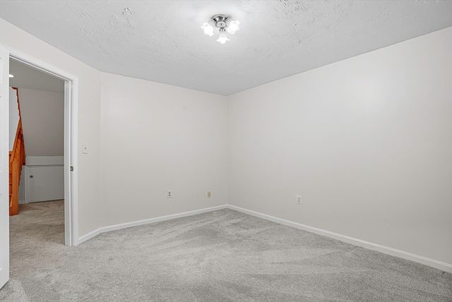 237 South St 45, Shrewsbury, MA 01545