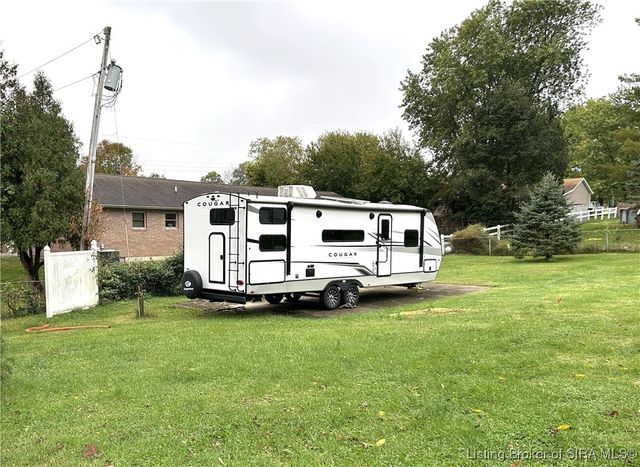 130 Jessup Lane, Madison, IN 47250