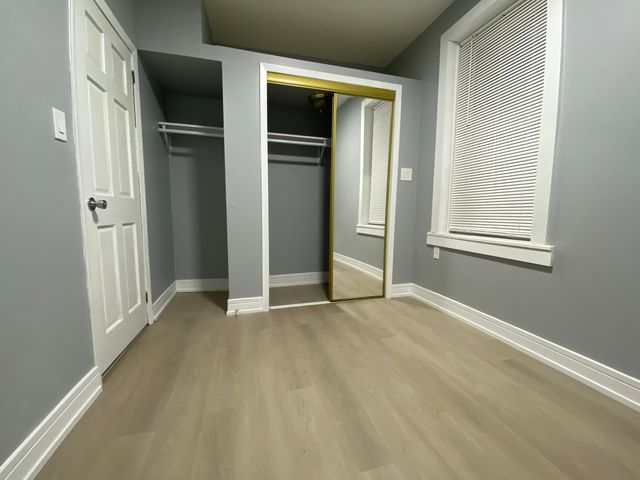 2323 W Fullerton Avenue, Chicago, IL 60647