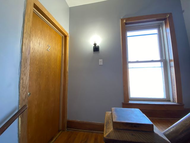 2323 W Fullerton Avenue, Chicago, IL 60647