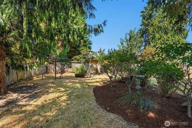19411 136th Place SE, Renton, WA 98058