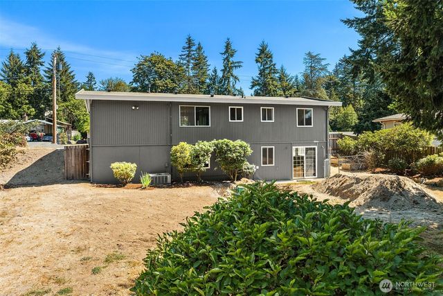 19411 136th Place SE, Renton, WA 98058