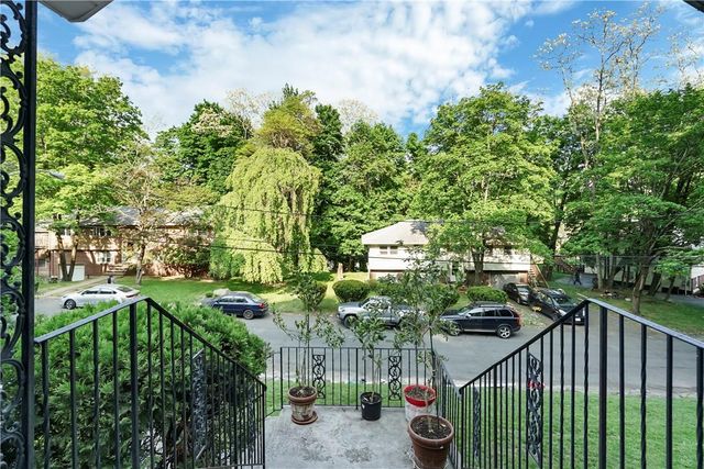 11 Emes Lane, Monsey, NY 10952