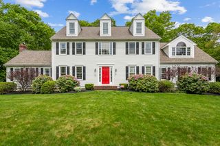 53 Arnold Way, Uxbridge, MA 01569