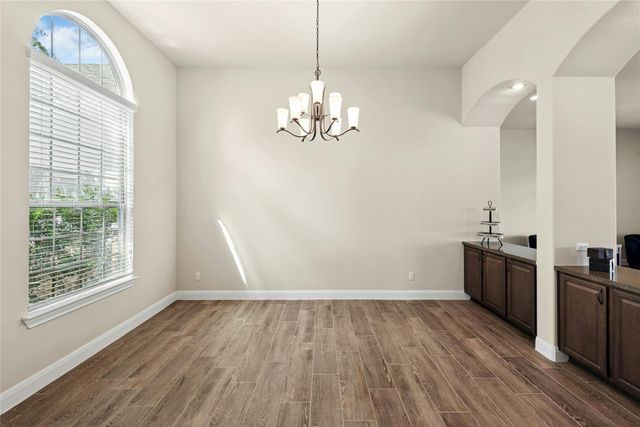 112 Haven CV, Hutto, TX 78634