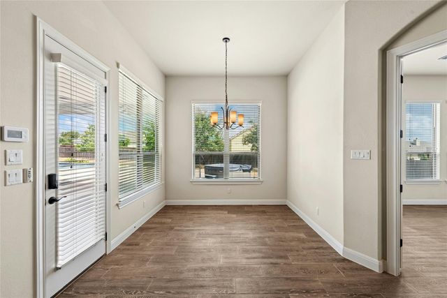 112 Haven CV, Hutto, TX 78634