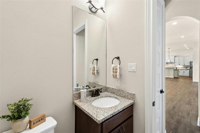 112 Haven CV, Hutto, TX 78634