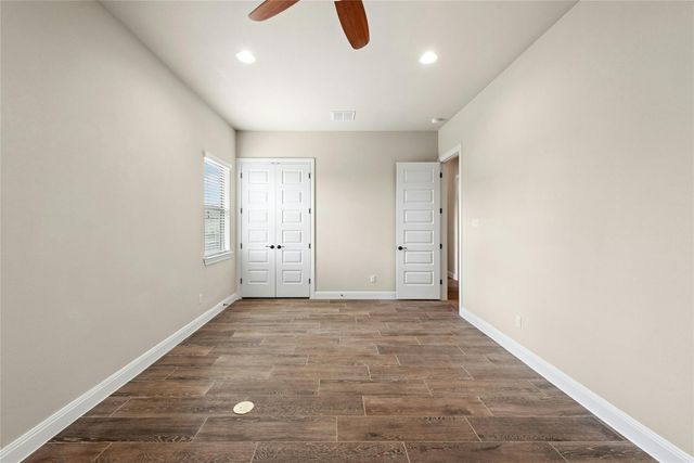 112 Haven CV, Hutto, TX 78634