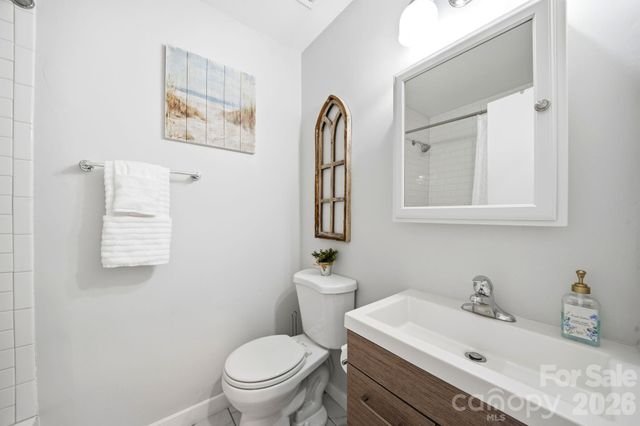 14023 Eden Court, Pineville, NC 28134