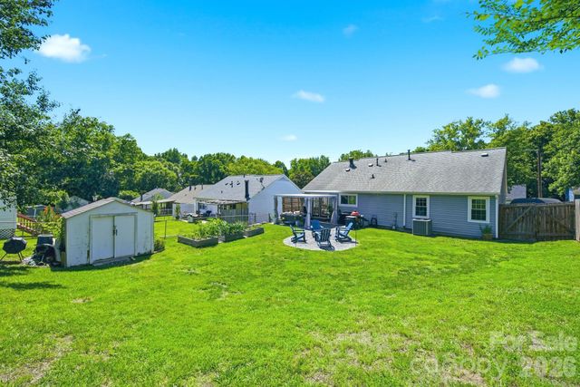 14023 Eden Court, Pineville, NC 28134