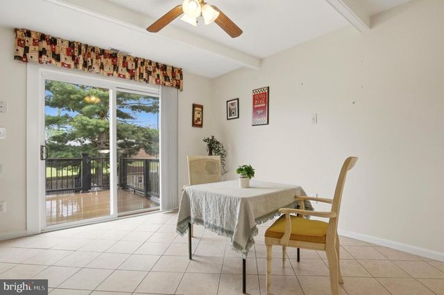 1023 BURNLEY CT, Bensalem, PA 19020