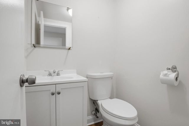 1023 BURNLEY CT, Bensalem, PA 19020