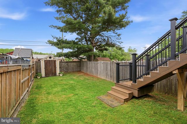 1023 BURNLEY CT, Bensalem, PA 19020