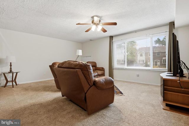 1023 BURNLEY CT, Bensalem, PA 19020