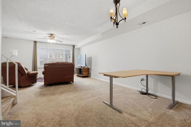 1023 BURNLEY CT, Bensalem, PA 19020