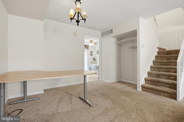 1023 BURNLEY CT, Bensalem, PA 19020
