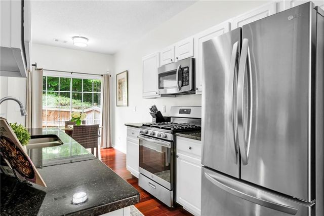 104 Kenninghall Drive SE, Smyrna, GA 30082