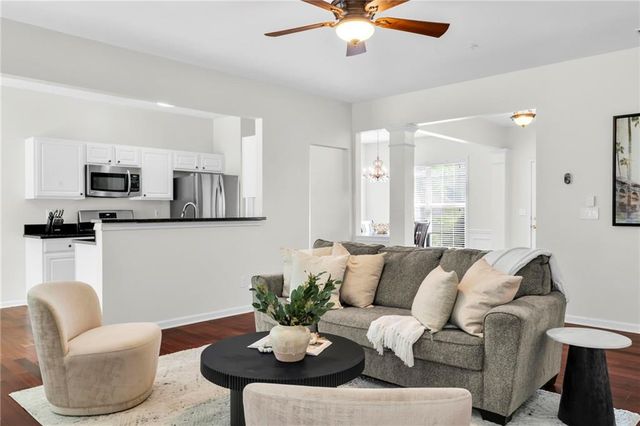104 Kenninghall Drive SE, Smyrna, GA 30082