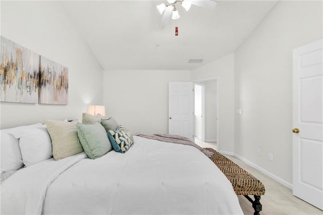 104 Kenninghall Drive SE, Smyrna, GA 30082