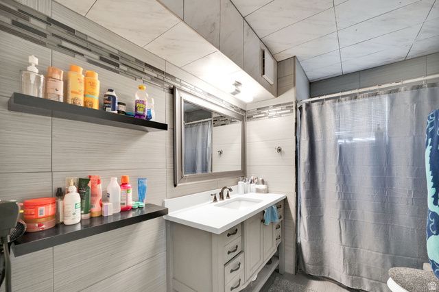 8147 S ROOSEVELT ST, Midvale, UT 84047