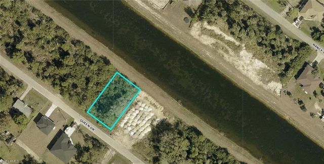 2620 Queen DR, Lehigh Acres, FL 33971