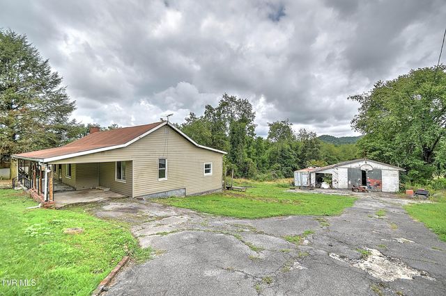 1403 Bristol Caverns Highway, Bristol, TN 37620