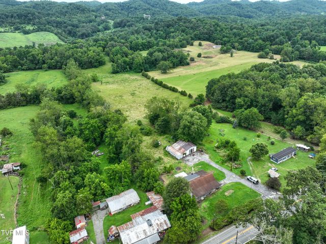 1403 Bristol Caverns Highway, Bristol, TN 37620
