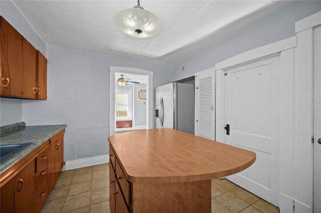 401 McClure Avenue, Sharon, PA 16146